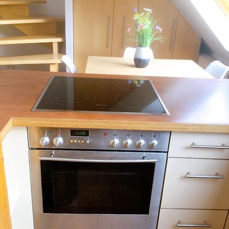 Wohnung Mit Stil Тройсдорф Екстериор снимка
