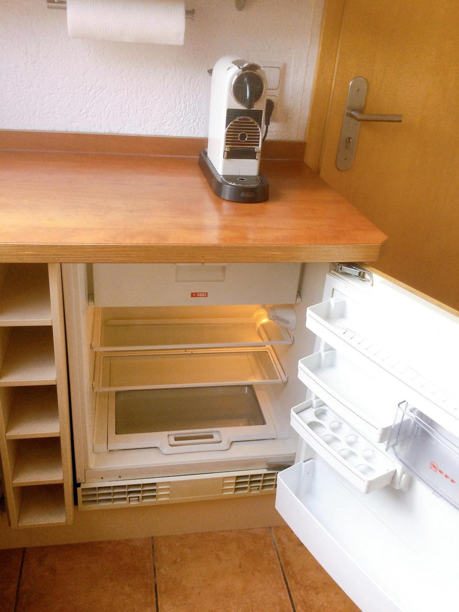 Wohnung Mit Stil Тройсдорф Екстериор снимка