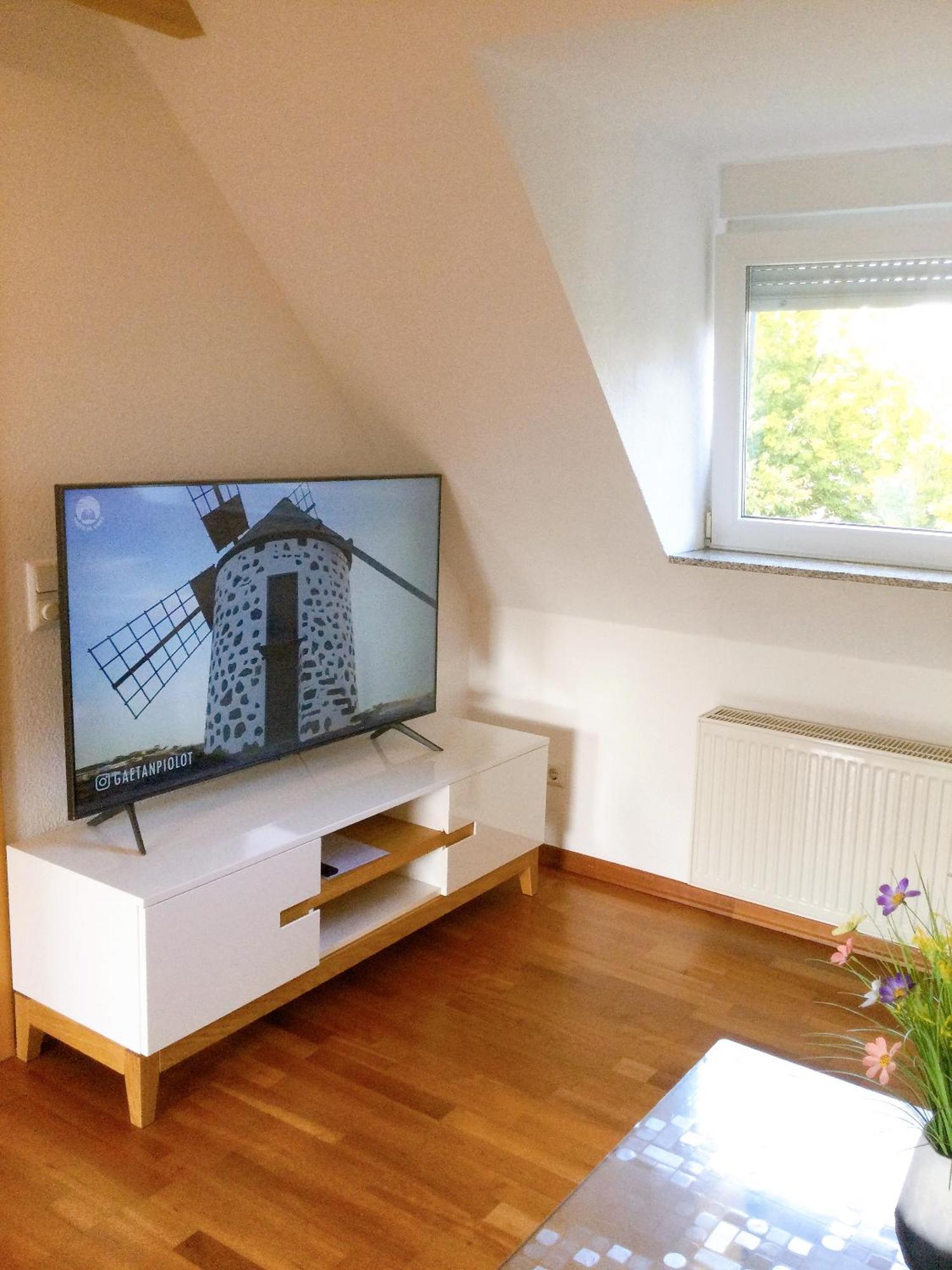 Wohnung Mit Stil Тройсдорф Екстериор снимка